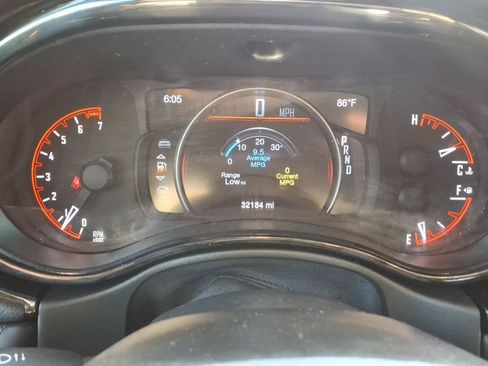 Used 2022 Dodge Durango GT AWD/4WD image 14