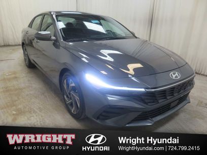Certified 2025 Hyundai Elantra SEL