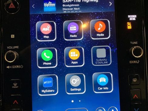 Certified 2024 Subaru Ascent Limited w/ Technology Package image 8