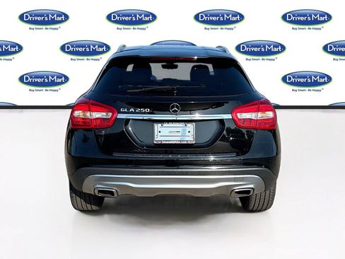 Used 2017 Mercedes-Benz GLA 250 w/ Premium Package image 6