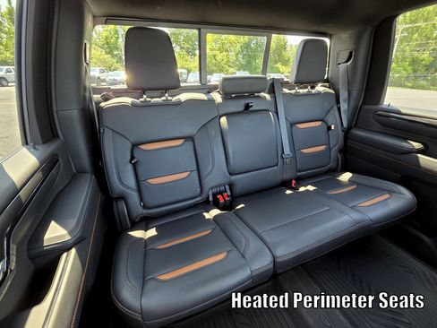Used 2024 GMC Sierra 2500 AT4 w/ AT4 Premium Plus Package AWD/4WD image 5