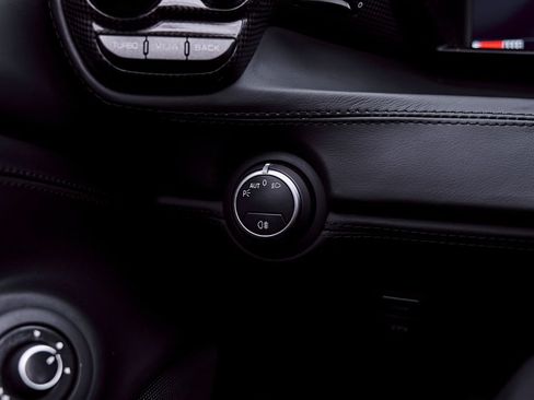 Used 2019 Ferrari 488 Spider RWD image 79