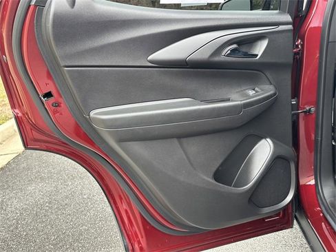 Used 2023 Chevrolet TrailBlazer RS w/ Convenience Package image 22