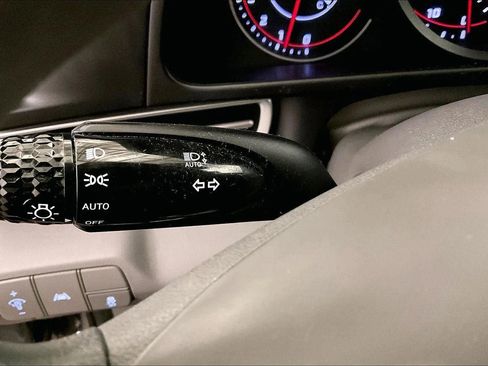 Used 2022 Hyundai Elantra SEL w/ Cargo Package image 30