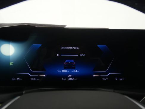 Used 2024 BMW i4 eDrive35 w/ Premium Package image 20