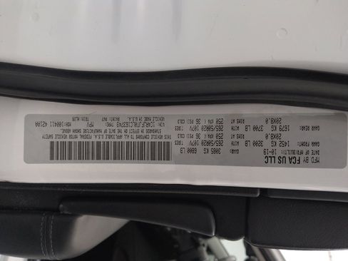 Used 2020 Jeep Grand Cherokee Summit w/ Platinum Series Group image 33