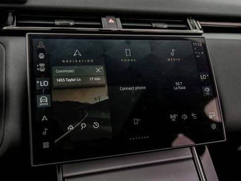 Used 2025 Land Rover Range Rover Velar S AWD/4WD image 30