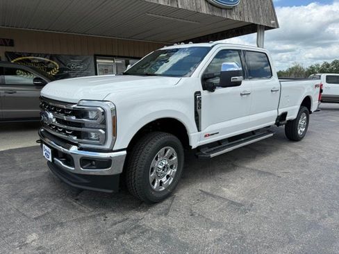 New 2026 Ford F350 Lariat w/ Chrome Package AWD/4WD image 2