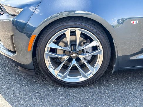 Used 2023 Chevrolet Camaro LT w/ RS Package image 7