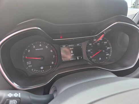 Used 2023 Chevrolet TrailBlazer LT FWD image 15