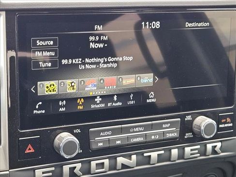 Used 2025 Nissan Frontier SL RWD image 12