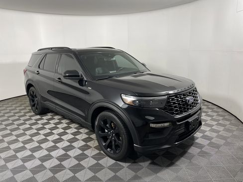 Used 2023 Ford Explorer ST-Line image 7