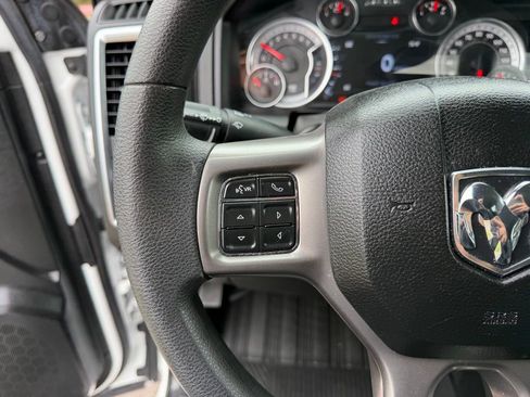 Used 2023 RAM 1500 Classic SLT w/ Trailer & Traction Group AWD/4WD image 17