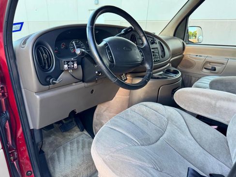 Used 1999 Ford E-250 and Econoline 250 image 10