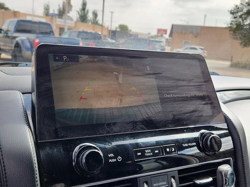 Used 2021 Nissan Armada SV image 14