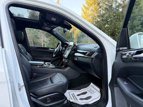 Used 2017 Mercedes-Benz GLS 450 4MATIC image 14