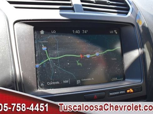 Used 2018 Ford Explorer XLT w/ Equipment Group 202A FWD image 37