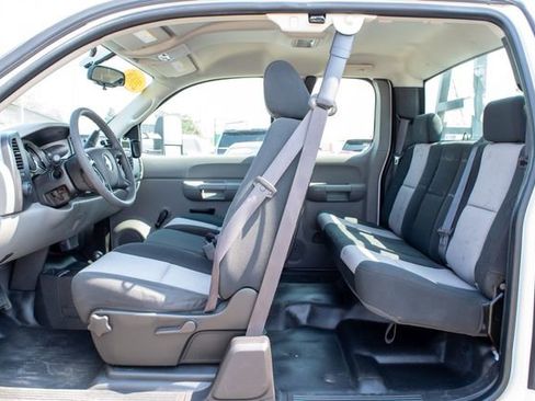 Used 2008 Chevrolet Silverado 3500 W/T image 28