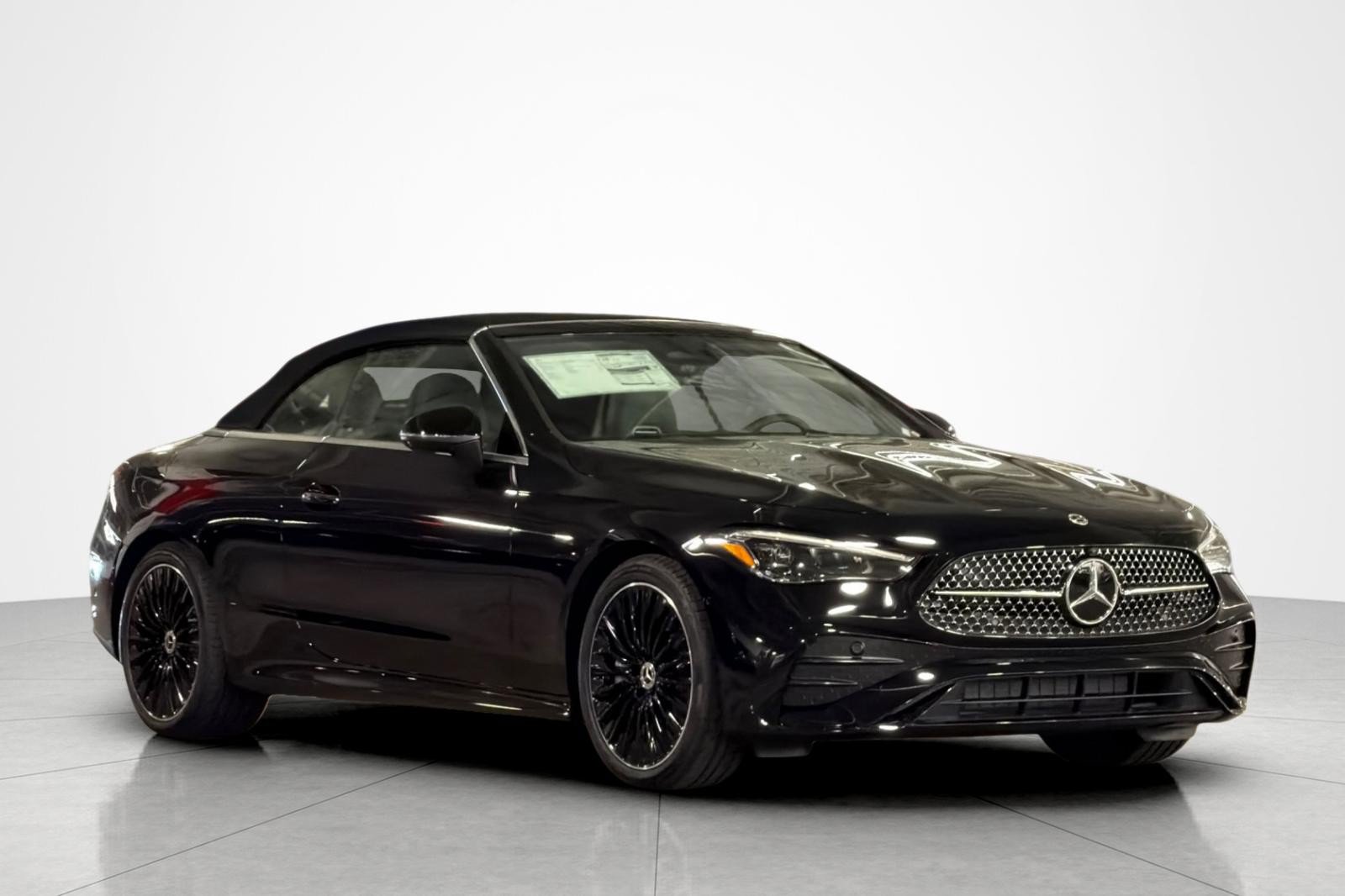 New 2027 Mercedes-Benz CLE 450 4MATIC Cabriolet image 9