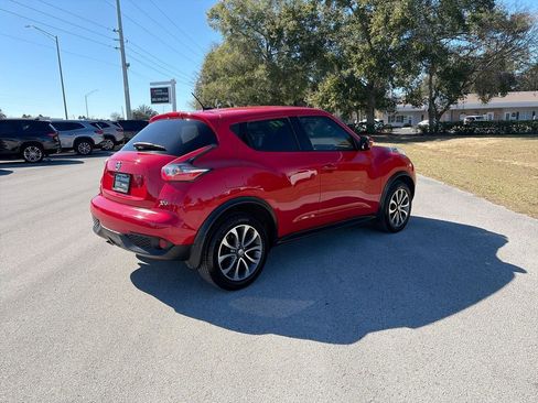 Used 2017 Nissan Juke SV image 6