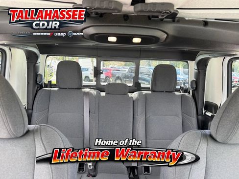 Used 2025 Jeep Gladiator Sport AWD/4WD image 31