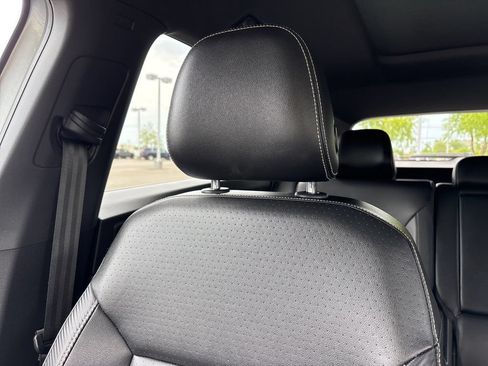 Certified 2022 Volkswagen Atlas Cross Sport SE AWD/4WD image 22