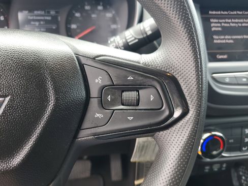 Used 2021 Chevrolet TrailBlazer LS image 18