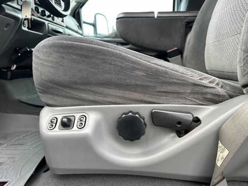 Used 2002 Ford F350 XL image 13