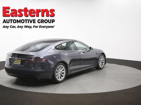Used 2018 Tesla Model S 100D AWD/4WD image 39