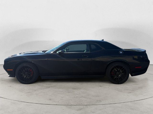 Used 2018 Dodge Challenger R/T Plus RWD image 8