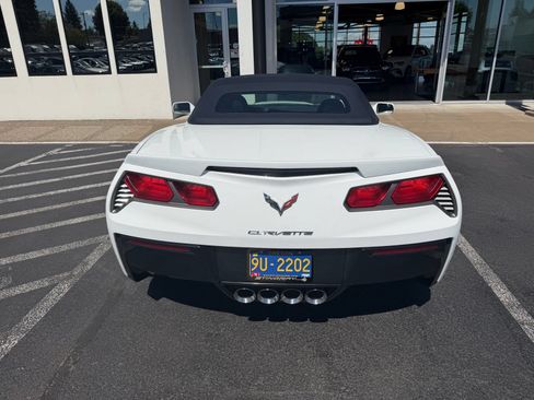 Used 2016 Chevrolet Corvette Stingray Convertible w/ 3LT Preferred Equipment Group RWD image 5