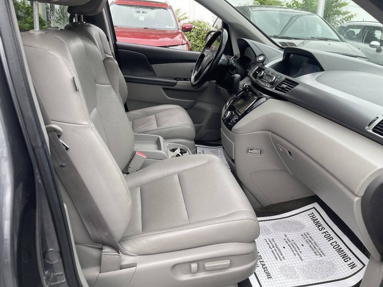 Used 2014 Honda Odyssey EX-L image 27