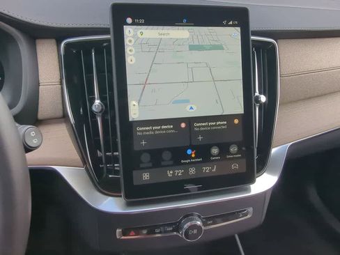 New 2026 Volvo XC90 B6 Ultra w/ Protection Package image 28