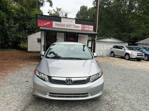 Used 2012 Honda Civic LX image 2