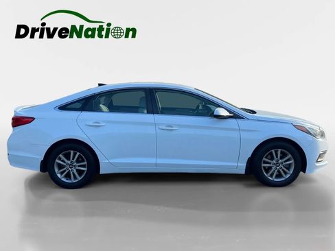 Used 2015 Hyundai Sonata SE FWD image 4