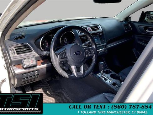 Used 2017 Subaru Outback 2.5i Limited AWD/4WD image 12