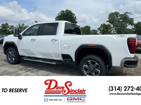 New 2026 GMC Sierra 2500 SLT w/ SLT Premium Package AWD/4WD image 6