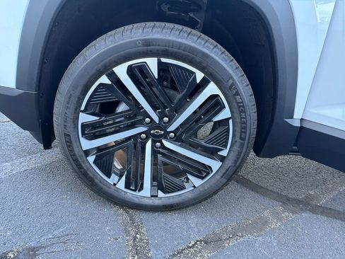 New 2026 Chevrolet Equinox RS w/ Convenience Package III image 25