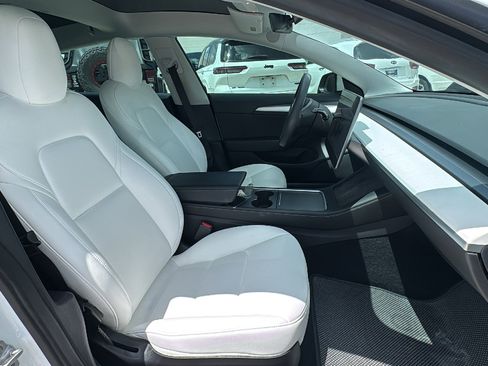 Used 2022 Tesla Model 3 Long Range image 28