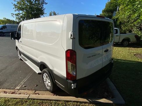 Used 2025 Ford Transit 250 Low Roof w/ Exterior Upgrade Package RWD image 28