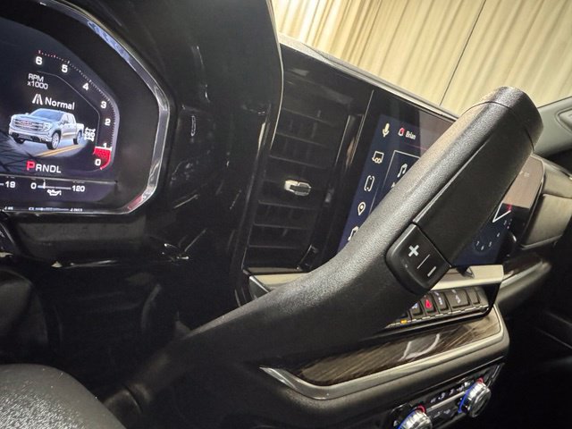 Used 2024 GMC Sierra 1500 SLE w/ X31 Off-Road Package AWD/4WD image 28