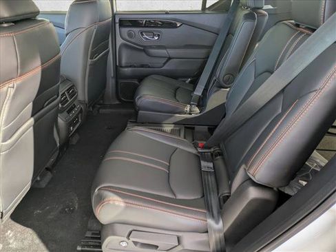 New 2025 Honda Pilot TrailSport image 16