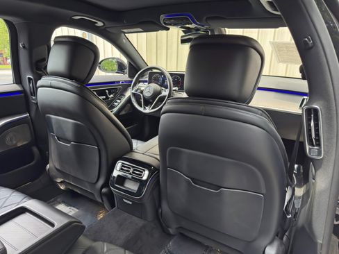 Used 2021 Mercedes-Benz S 580 4MATIC Sedan w/ AMG Line image 42