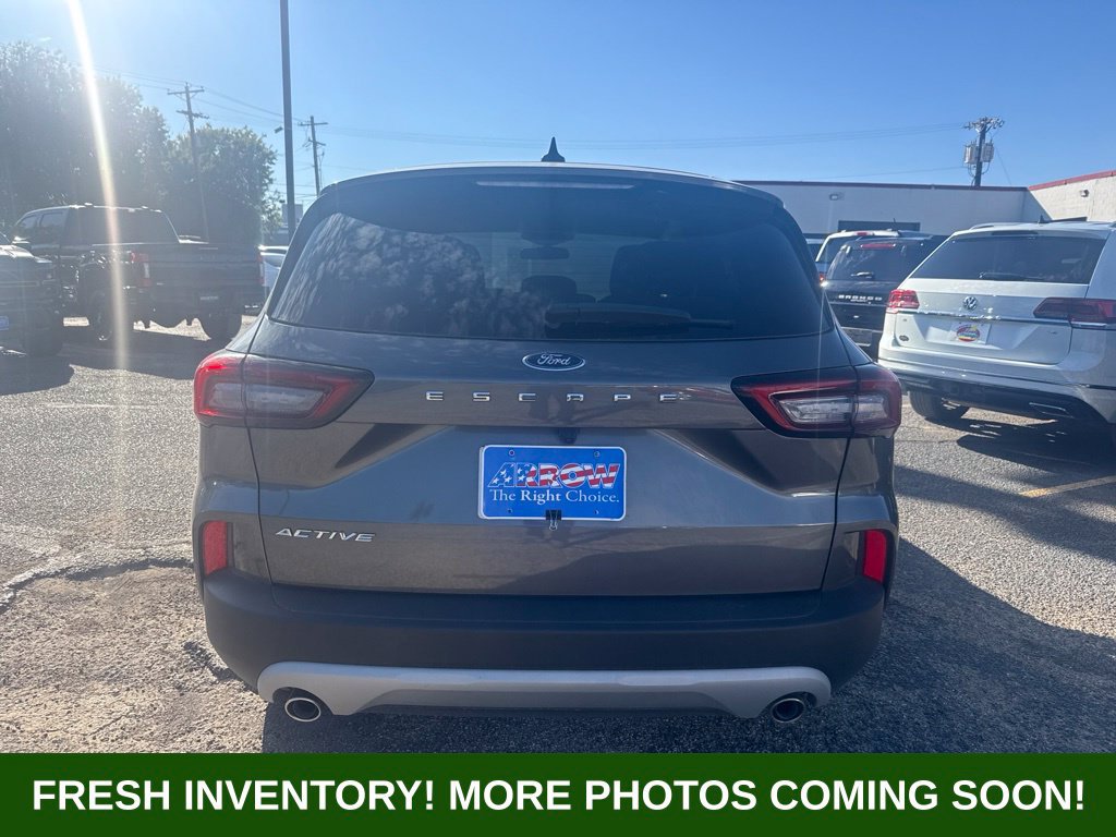 Used 2025 Ford Escape Active FWD image 5