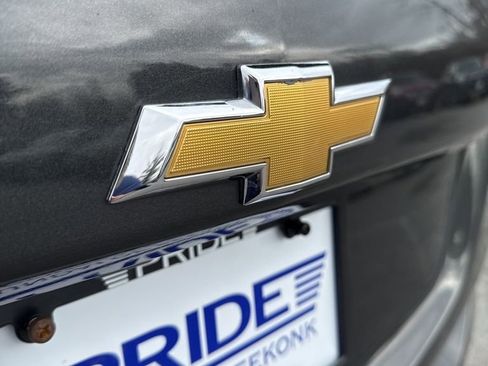 Used 2018 Chevrolet Equinox LS image 29