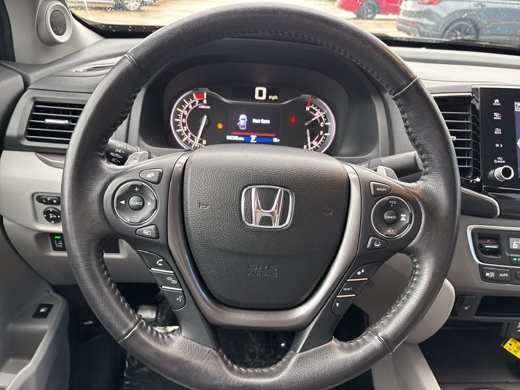 Used 2023 Honda Ridgeline RTL image 14