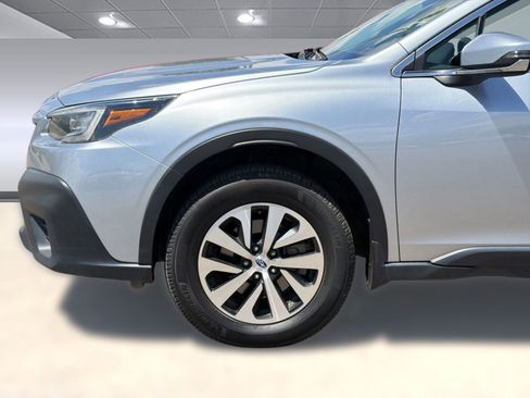 Used 2022 Subaru Outback Premium AWD/4WD image 20