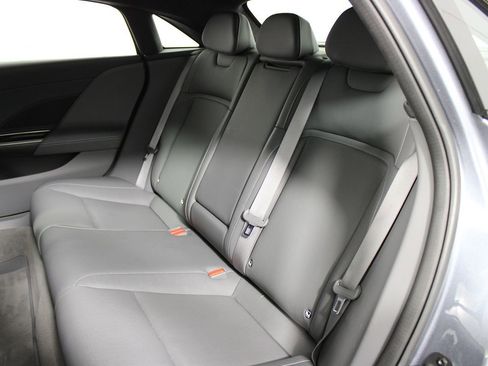 Used 2024 Lucid Air Touring image 29