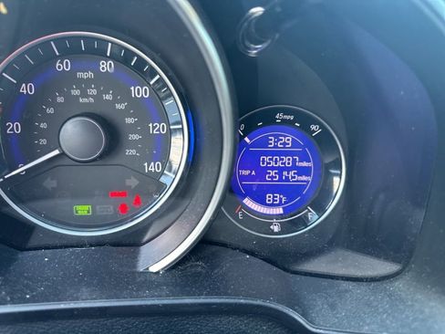 Used 2017 Honda Fit EX image 9