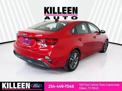 Used 2024 Kia Forte LXS FWD image 9